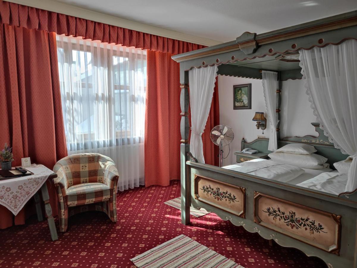 Hotel Tilman Riemenschneider Rothenburg ob der Tauber Exterior foto