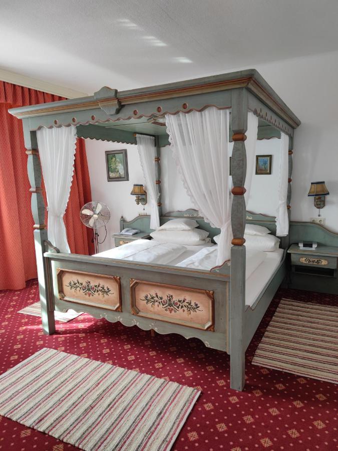 Hotel Tilman Riemenschneider Rothenburg ob der Tauber Exterior foto